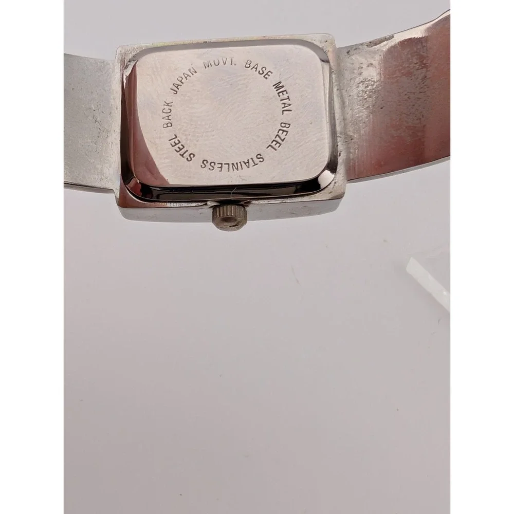 Alex L Watch Women 19mm Case Red White And Blue‎ Enamel Bangle- New Battery